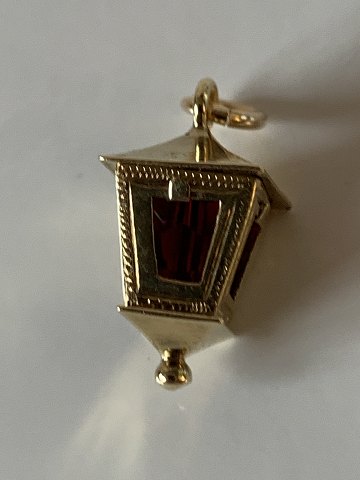Charm lantern in 14 carat gold for chain, either arm og neck.
