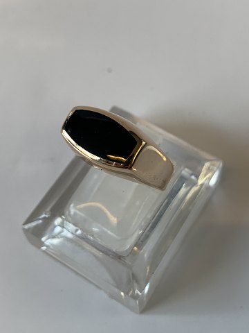 Finger ring with Onyx #14 carat
Stamped 585 VEK
Street 57
Goldsmith: V.E.K 1964-1978 Verner Egon Klemensen
Nice and well maintained condition
The item has been checked by a goldsmith,
and does not exist physically
in the store, so contact us for a