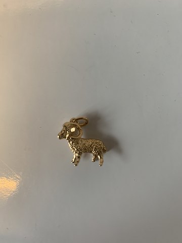 Aries pendant #14 carat Gold
Stamped 585
Goldsmith: unknown
Height 15.42 mm