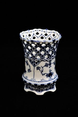 Royal Copenhagen Blue Fluted full lace cigar mug / vase. 
RC# 1/1016...
