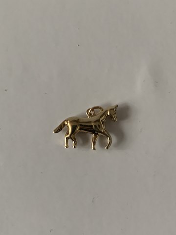 Horse in 14 karat gold
Stamped 585
Measures 20.29 x 13.43 mm approx
With the awl 15.00 mm approx
Thickness 3.38 mm