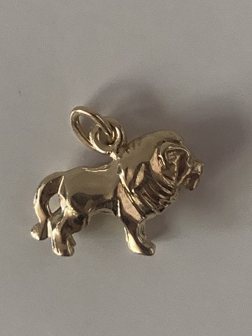 Lion Pendant #14 carat Gold
Stamped 585
Height 10.04 mm
Width 15.04 mm
