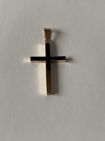 Gold cross in 14 carat gold, with beautiful details. For necklace.
SOLD
