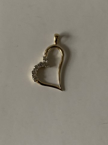 Gold Pendant Heart with zircons in 14 Carat Gold