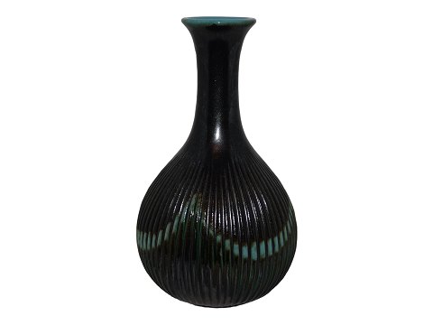 Michael Andersen art pottery
Vase