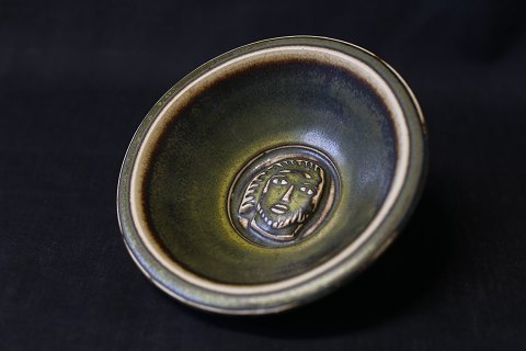 Jais bowl with motif on the bottom and nice olive green colour.
