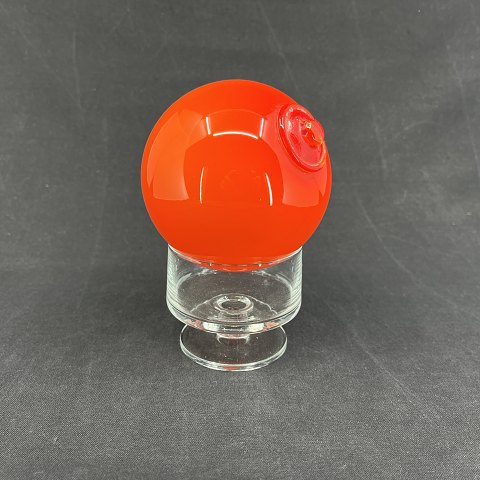 Red decorations ball, 9 cm.