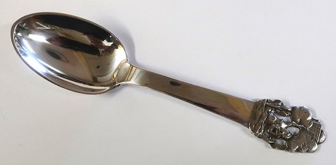 H. C. Andersen fairy tale. Child spoon. Silver cutlery (830). The little 
Mermaid. Length 15 cm