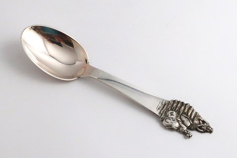 H. C. Andersen fairytale spoon. Silver cutlery. The princess on the pea. Silver 
(830). Length 15 cm.