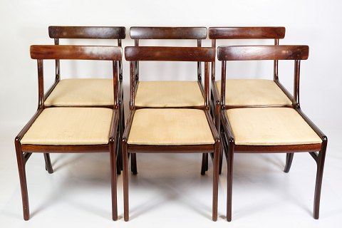 Set of 6 Dining Chairs - Model Rungstedlund - Mahogany - Upholstered in Light 
Fabric - Ole Wanscher - P. Jeppesen - 1960s
Great condition
