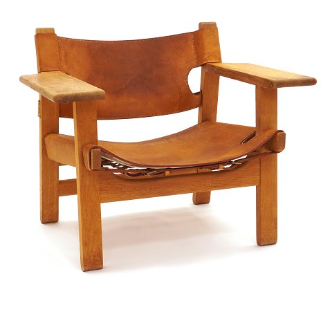 Børge Mogensen, Denmark, The Spanish Chair. 
Patinated Oak and leather. Old model