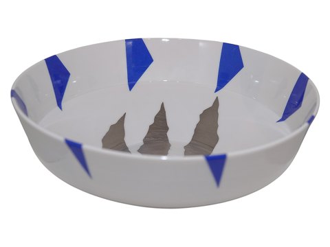 Royal Copenhagen
Lin Utzon bowl
