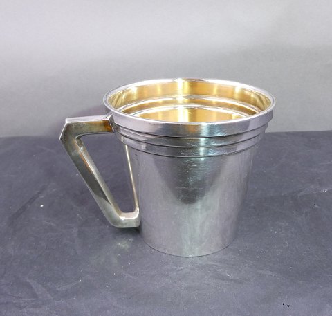 Christening mug on stand of Danish solid silver H 6cms from about year 1870