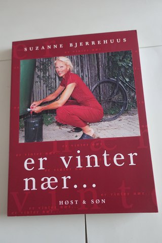 Er vinter nær...
En hudløs ærlig bog om at være kræftpatient og om at være fanget i sin egen 
forpinte krop efter treogtredive strålebehandlinger
Af Suzanne Bjerrehus
Forlag Høst og Søn
2002
Sideantal 174