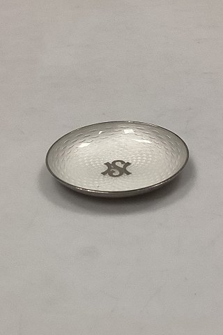 item no: 615785