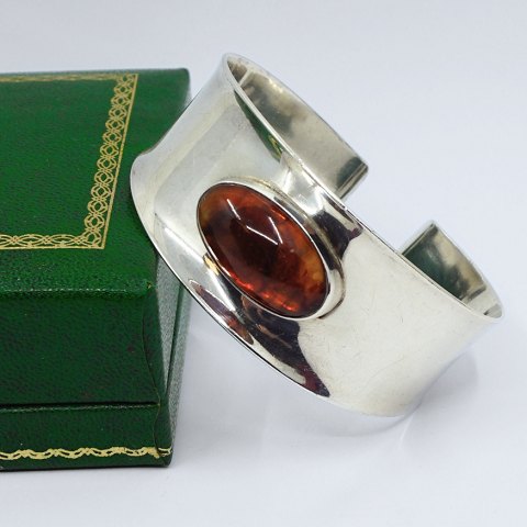 item no: 621427
