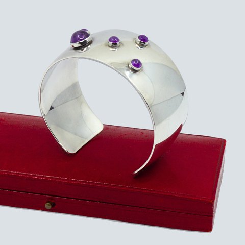 item no: 621429