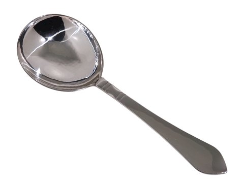 Georg Jensen Antik
Serveringsske 20,0 cm.