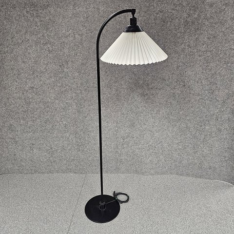 Le Klint Standerlampe368