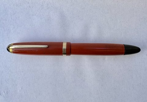 Koralrød Montblanc no. 216 fyldepen