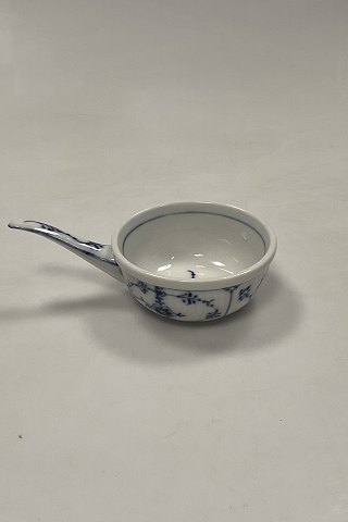 Royal Copenhagen Musselmalet Riflet skål med håndtag No. 2038