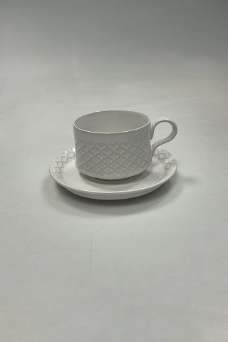 Bing og Grøndahl/Kronjyden Stentøj Hvid Cordial Kaffekop og Underkop No 305
