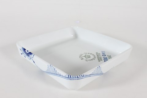 Royal Copenhagen Blue ...