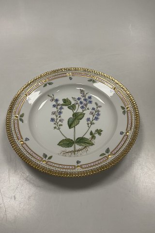 Royal Copenhagen Flora Danica Spisetallerken No. 3549