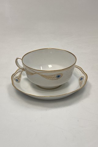 Royal Copenhagen Stel No. 118/2007 Tekop med Underkop Påfugl med Guldkant