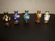 Small Chinese decorative vases with a wooden bottom.
5000 m2 showroom.