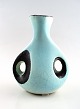 Hans Hedberg (1917-2007) svensk keramiker.
Unika keramik vase.
