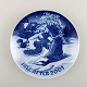 Bing & Grondahl Christmas plate 2001.
"Play in the snow".