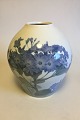 Danam Antik præsenterer: Imperial Porcelain Factory Russisk Stor vase/krukke dekoreret med blomstermotiv. ...
