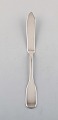 Hans Hansen silver cutlery. "Susanne" fish knife in sterling silver. Danish 
design, mid 20th century.
