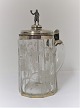 Beer mug. Glass mug with silver lid (830). Height 18.5 cm.