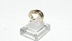 Elegant lady ring stone in 8 carat gold