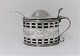 English mustard jar in silver (925) with blue glass insert, incl spoon. Height 7 
cm. Produced London 1832