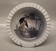 97-105 Lyngby skål med smeden på sit værksted 4.5 x 22 cm Lyngby Porcelæn 

