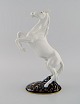 Royal Dux. Stejlende hest i håndmalet porcelæn. 1940