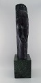 L'Art præsenterer: Amedeo Clemente Modigliani (1884–1920) d´après. "Tête de jeune femme". Stor bronzeskulptur i ...