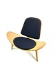 Vintage shell chair by Hans J. Wegner, designed in 1963. 5000m2 Exhibition.
Excellent condition
