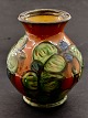 Middelfart Antik præsenterer: Kähler keramik vase