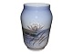 Royal Copenhagen
Vase with water lily and dragonfly