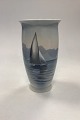 Danam Antik 
præsenterer: 
Bing og 
Grøndahl Art 
Nouveau Vase - 
Sejlbåd No. 
8661/450