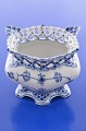 Klits Antik 
presents: 
Royal 
Copenhagen Blue 
fluted full 
lace Sugar bowl 
1113