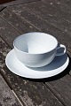 Antikkram 
presents: 
Blue Line 
Danish faience 
porcelain, 
settings tea 
cups and 
saucers