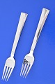 Klits Antik 
presents: 
Georg 
Jensen
Silver cutlery
Acadia Dinner 
Fork