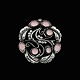 Georg Jensen. 
Broche i 
sterling sølv 
med rosa kvarts 
#159