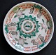Pegasus – Kunst 
- Antik - 
Design 
præsenterer: 
Kinesisk 
porcelains 
tallerken, 
polykron 
dekoreret, 19. 
årh