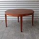 Kinnerup Antik 
& Porcelæn 
præsenterer: 
Severin 
Hansen sofabord
Palisander
89,5 cm